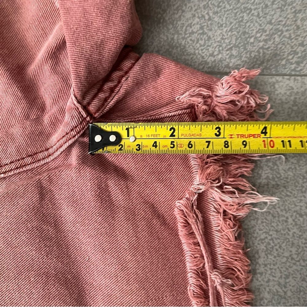 BDG Urban outfitters pink/faded red shorts w/ frayed hem waist 25” 100% cotton - Picture 9 of 9